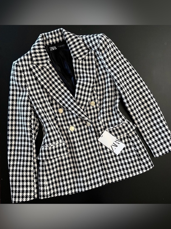 Zara Jackets & Blazers - Zara Black and White Houndstooth Double-Breasted Blazer